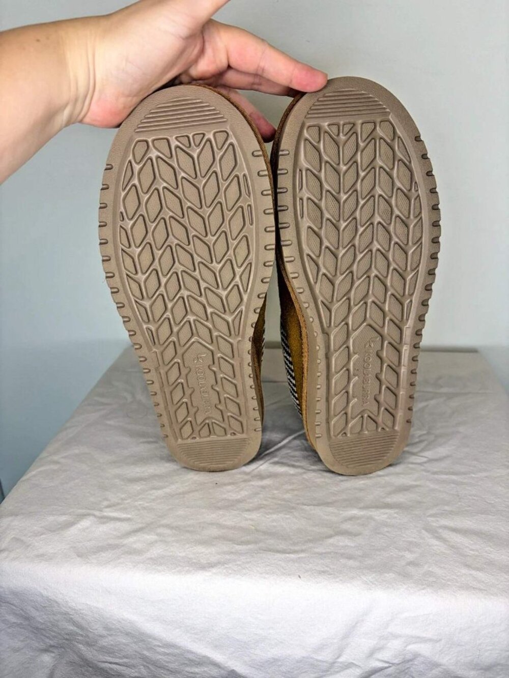 Koolaburra by Ugg Burree Slippers Women's Sz 8 Suede Faux Fur Lining Brown - Picture 3 of 11